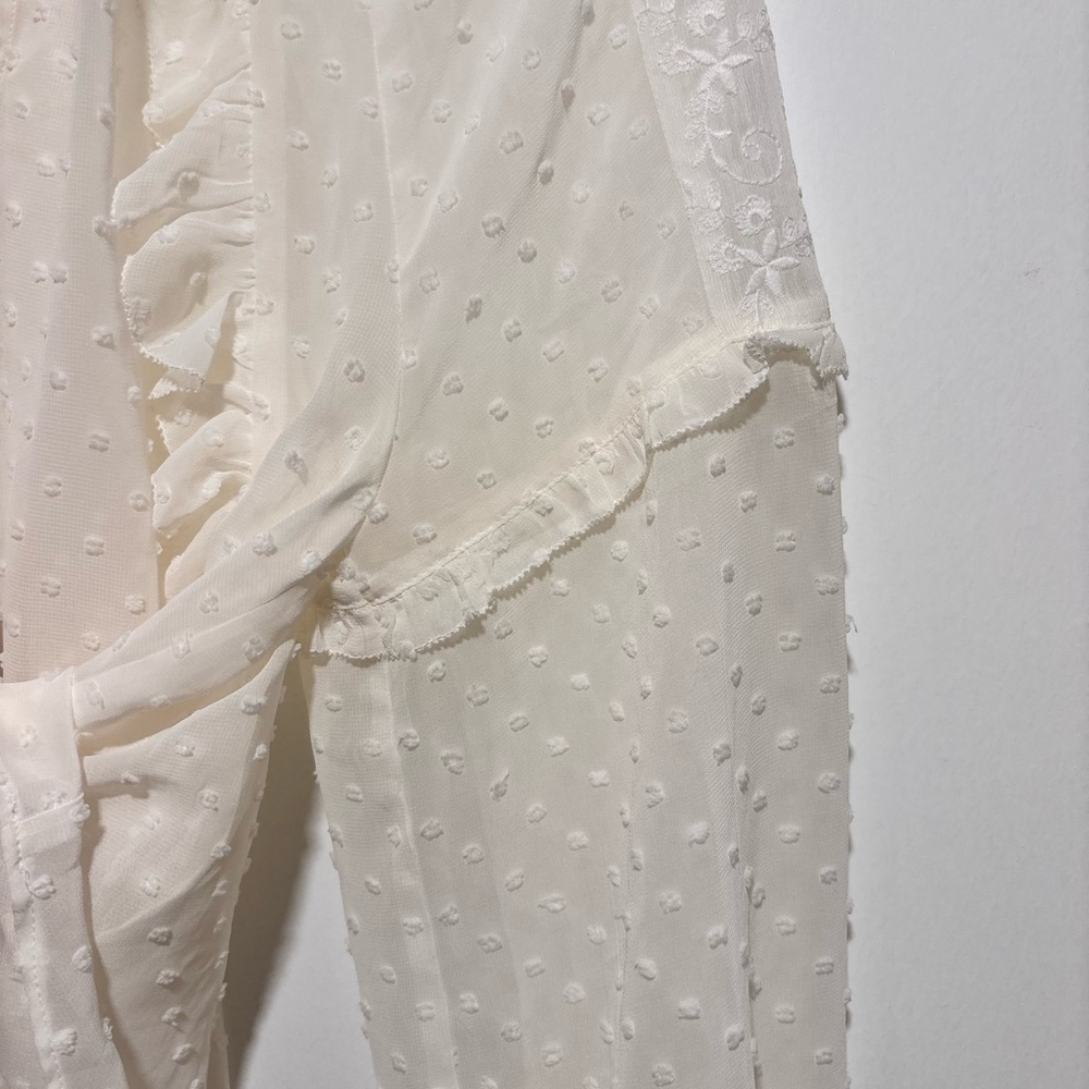 Express Polka Dot Ruffle Blouse - Picture 8 of 10